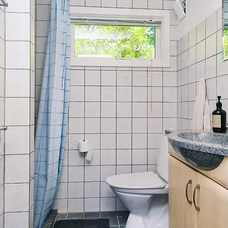 Сasa de vacaciones 8 Person In